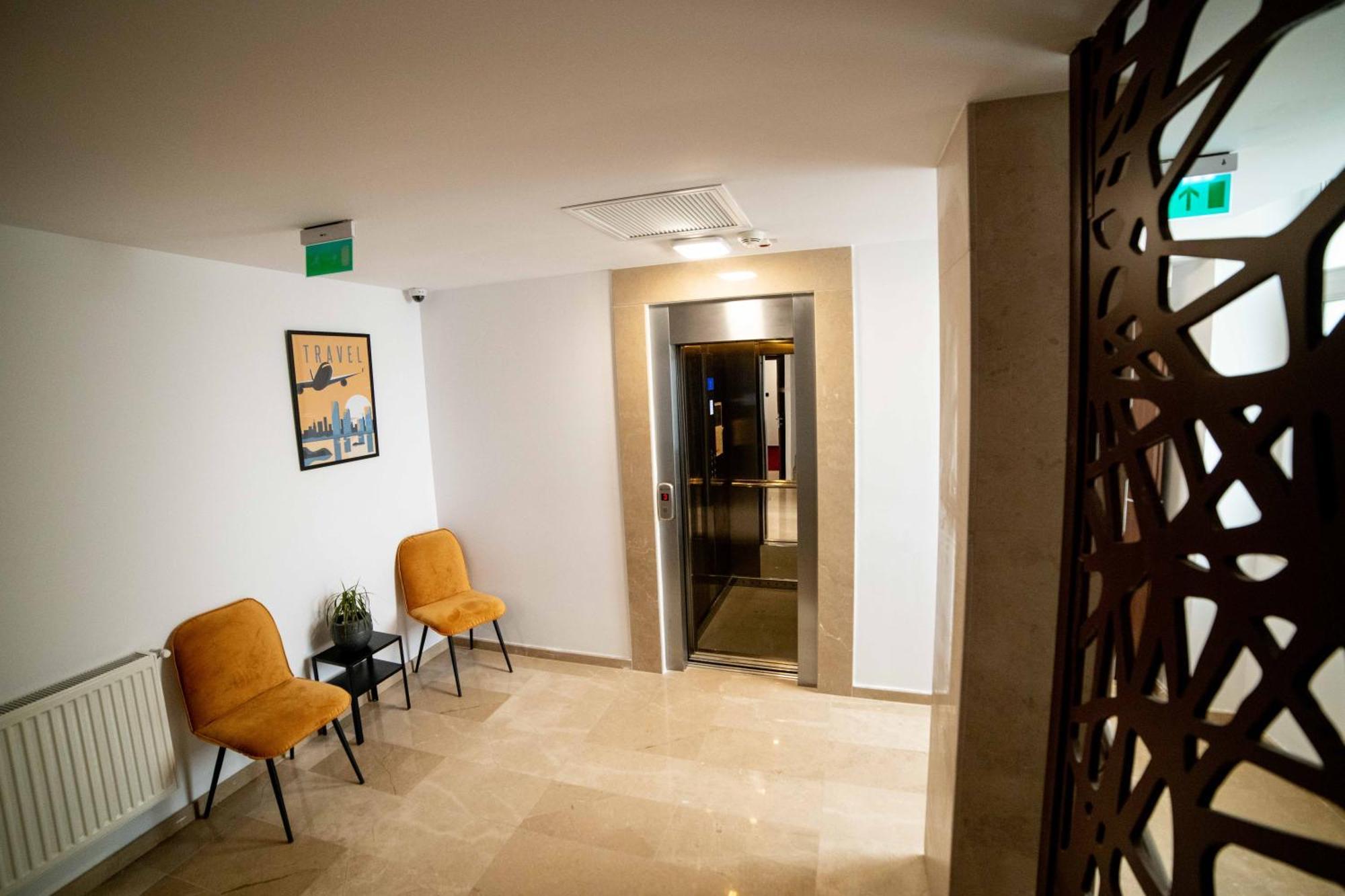 الشقق الفندقية أوتوبينفي  Bucharest Airport Accomodation المظهر الخارجي الصورة