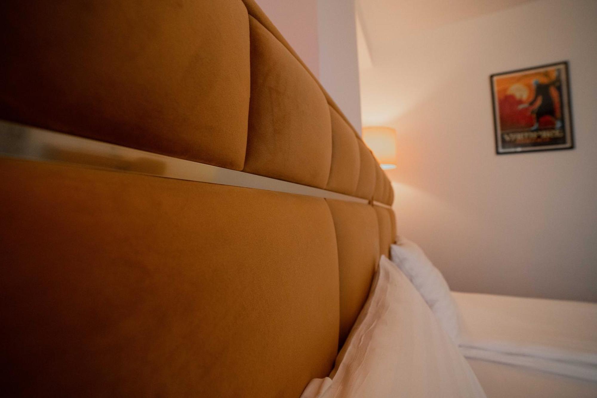 الشقق الفندقية أوتوبينفي  Bucharest Airport Accomodation المظهر الخارجي الصورة
