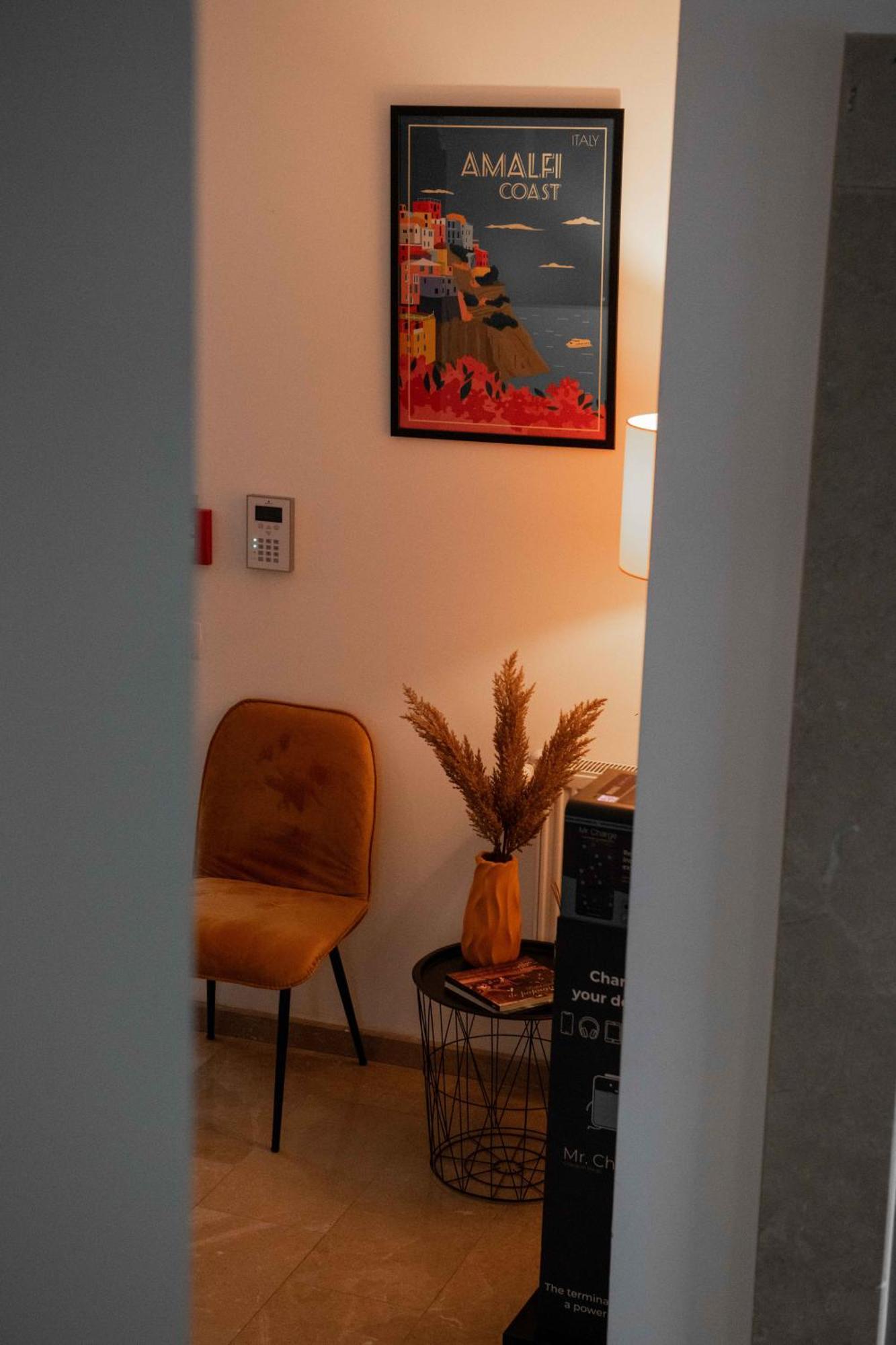الشقق الفندقية أوتوبينفي  Bucharest Airport Accomodation المظهر الخارجي الصورة