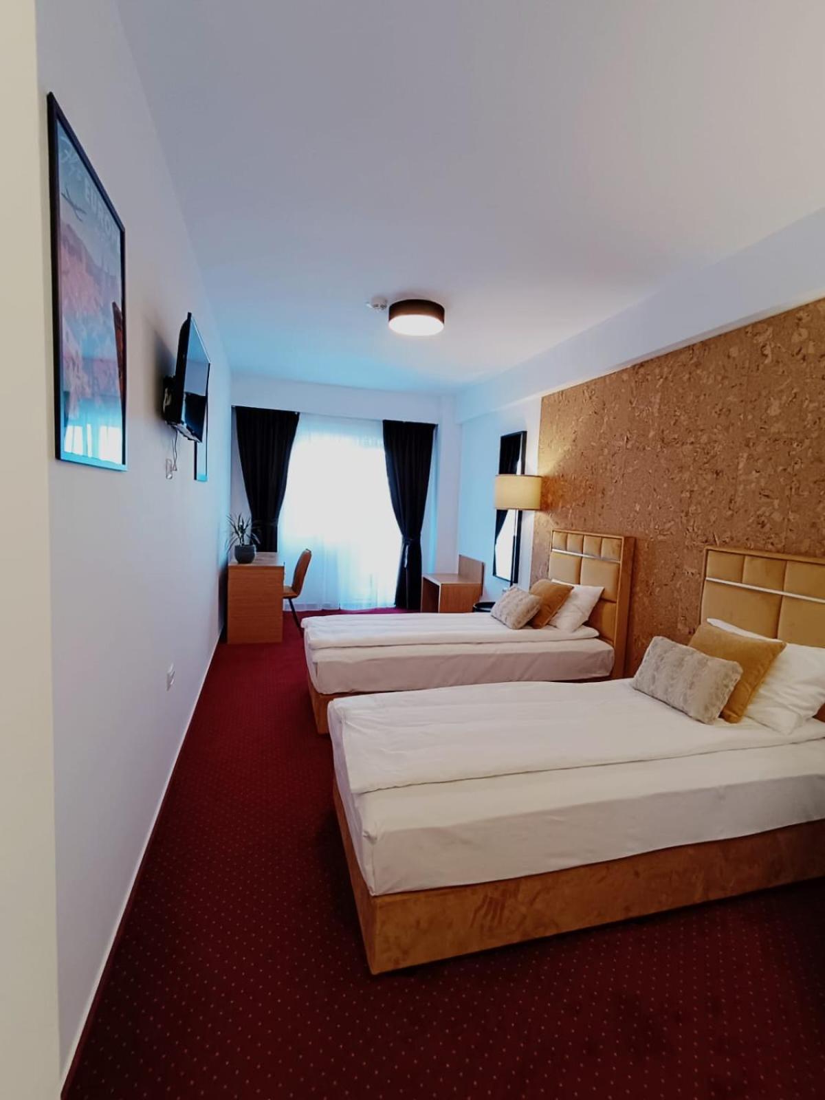 الشقق الفندقية أوتوبينفي  Bucharest Airport Accomodation المظهر الخارجي الصورة